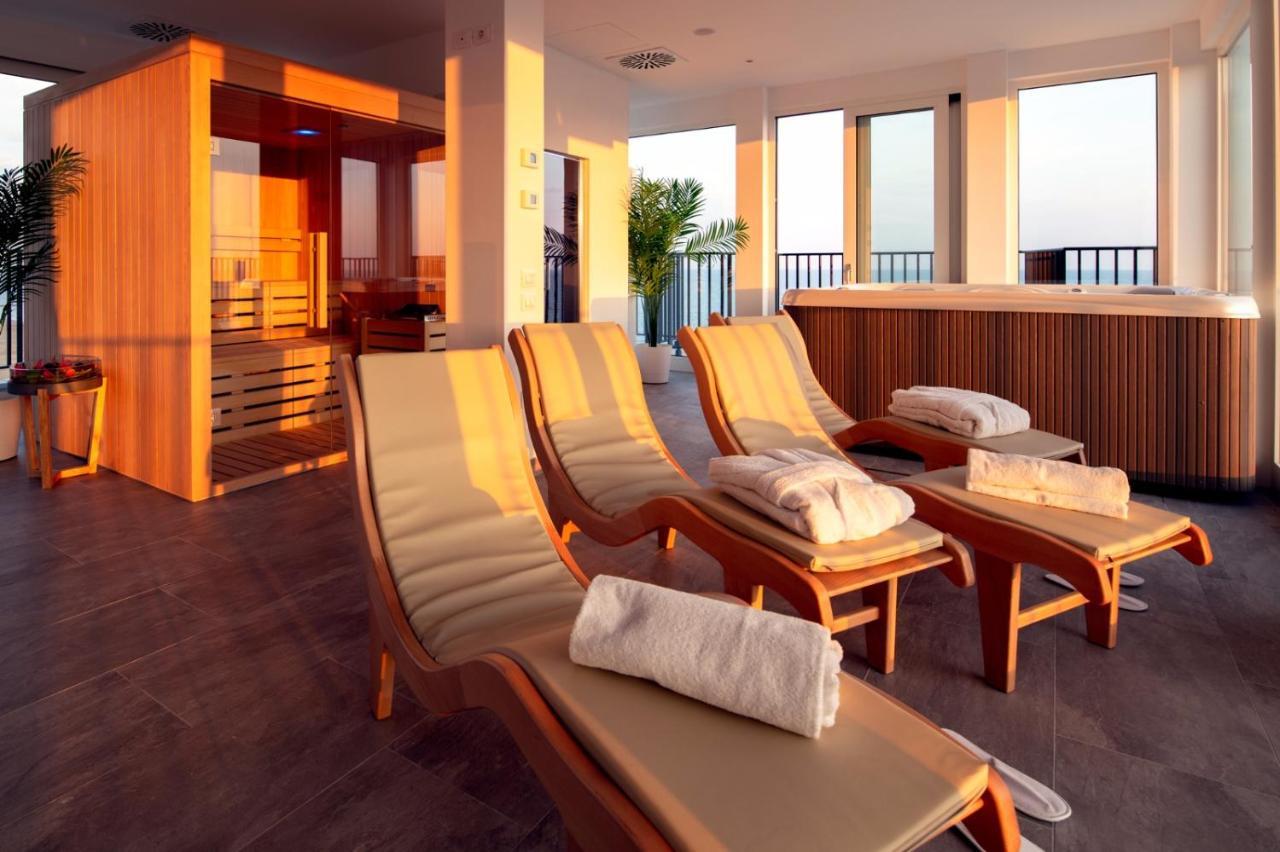 Hotel Mondial Лидо ди Йезоло Екстериор снимка